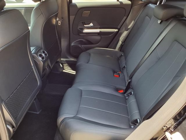 Certified 2025 Mercedes-Benz GLA 250 image 17