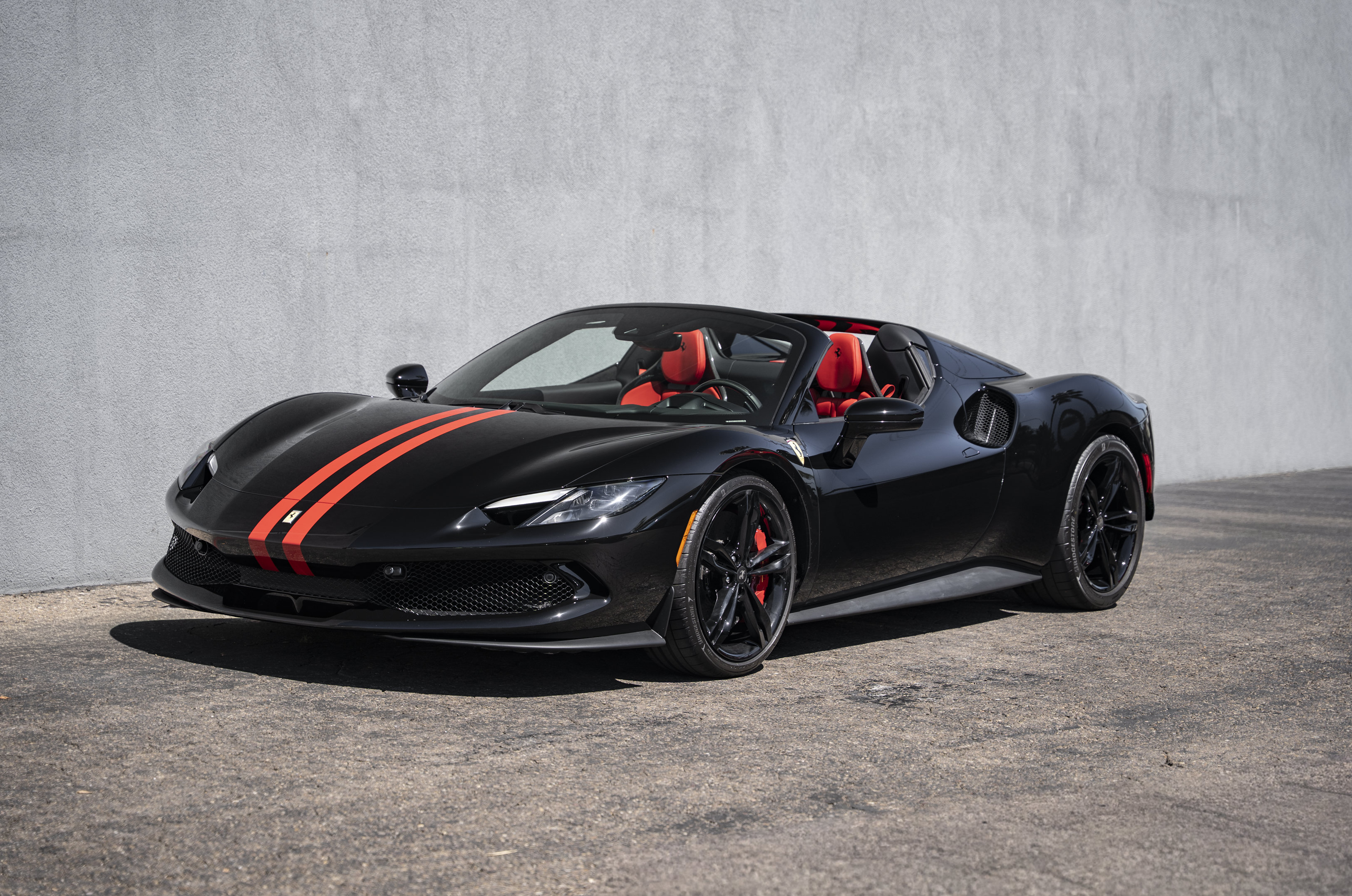 Used 2026 Ferrari 296 GTS RWD image 1