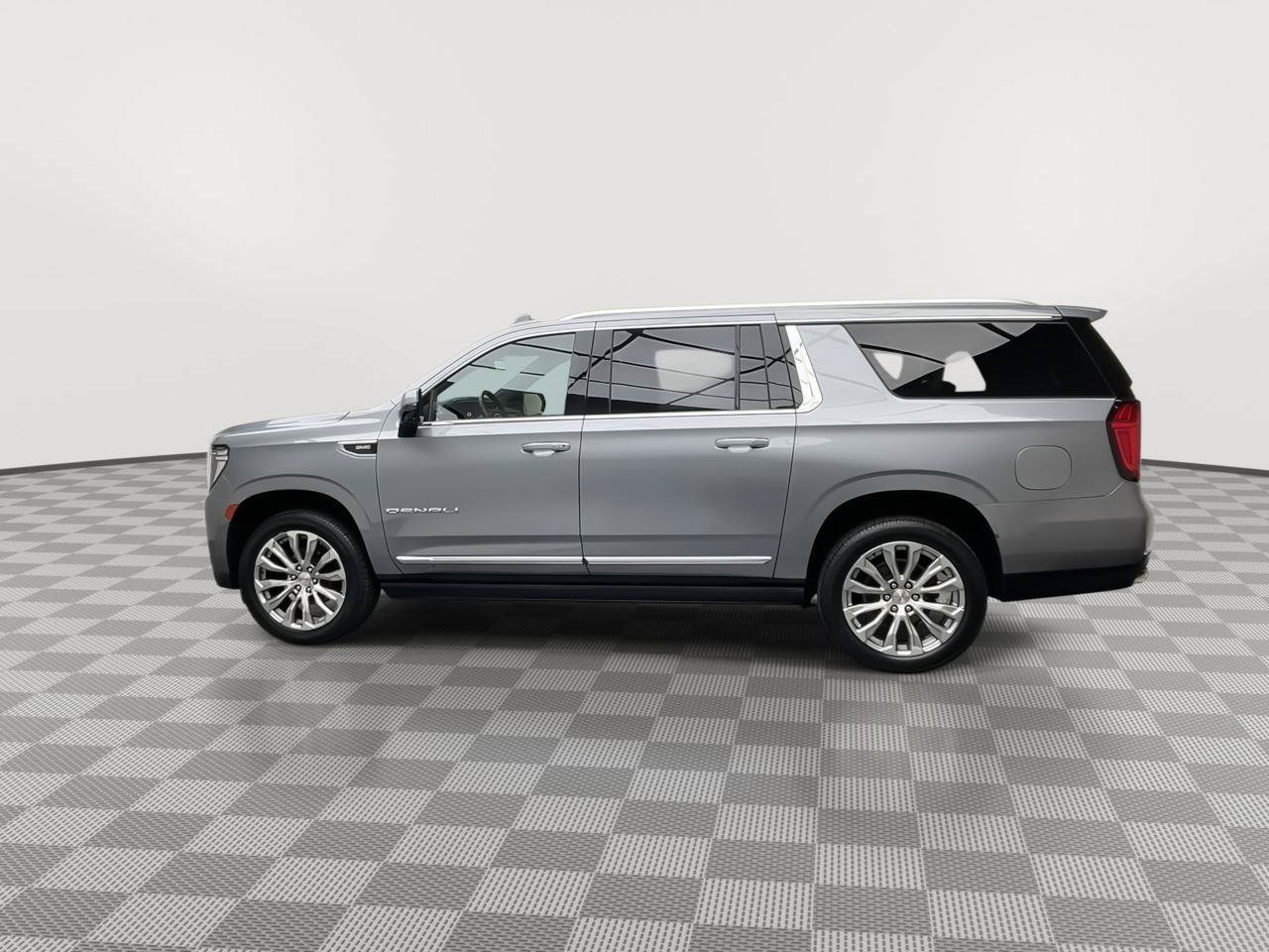 Certified 2023 GMC Yukon XL Denali AWD/4WD image 42