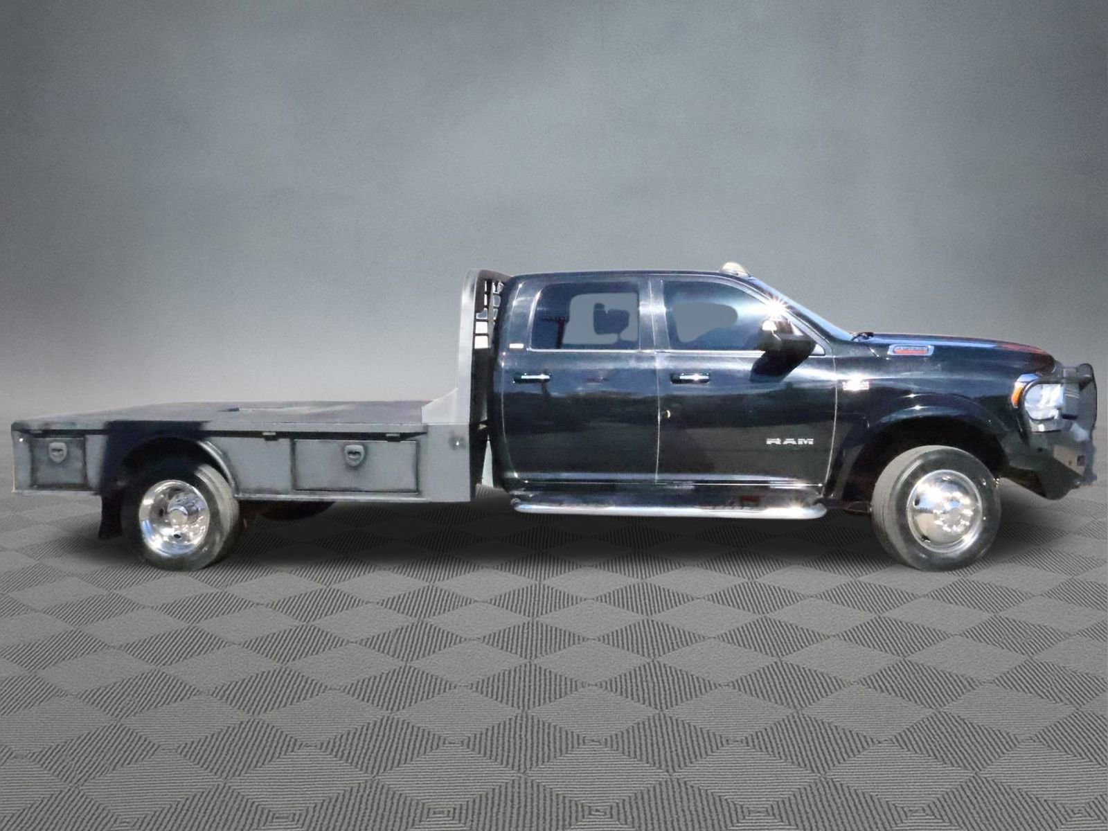 Used 2019 RAM 4500 SLT w/ Quick Order Package 27G SLT image 4
