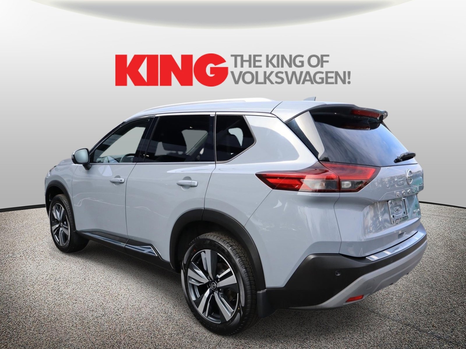 Used 2021 Nissan Rogue SL w/ Premium Package image 6