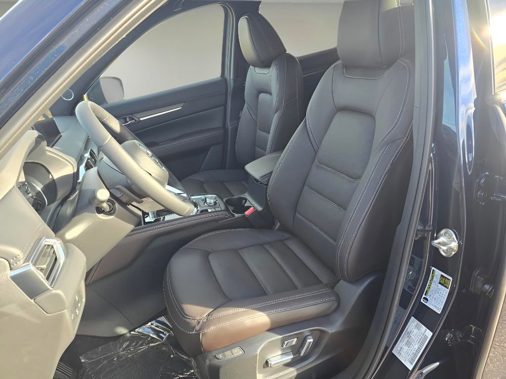 New 2025 MAZDA CX-5 Signature image 8