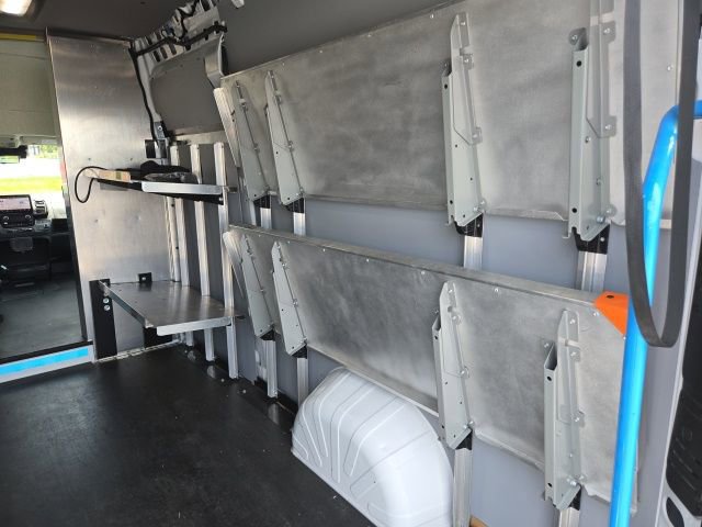Used 2024 RAM ProMaster 3500 w/ Delivery Van Package FWD image 10