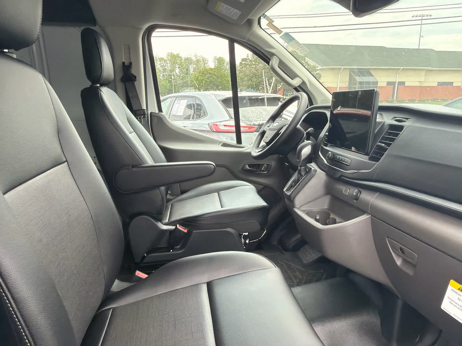 New 2026 Ford Transit 250 Low Roof RWD image 8