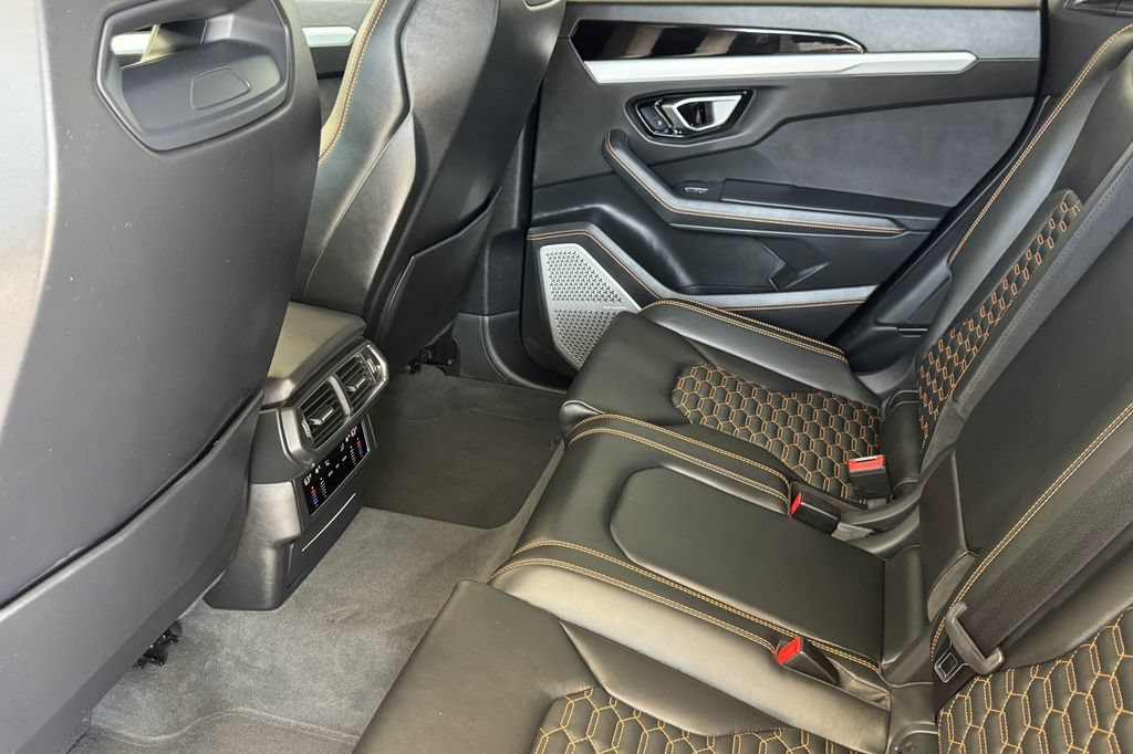 Used 2020 Lamborghini Urus AWD/4WD image 5
