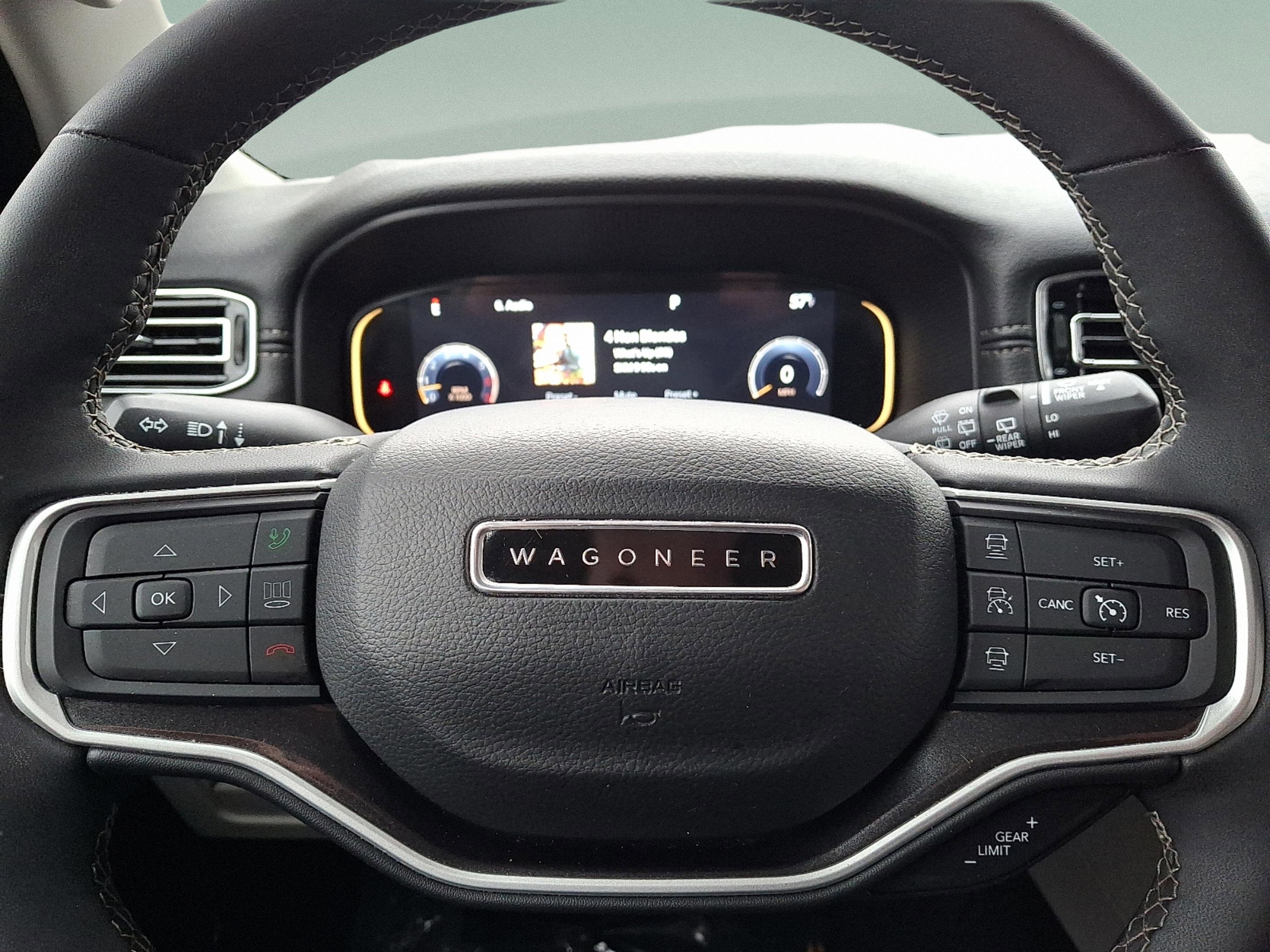 Used 2023 Jeep Wagoneer Series I 4x4 w/ Convenience Group I image 17