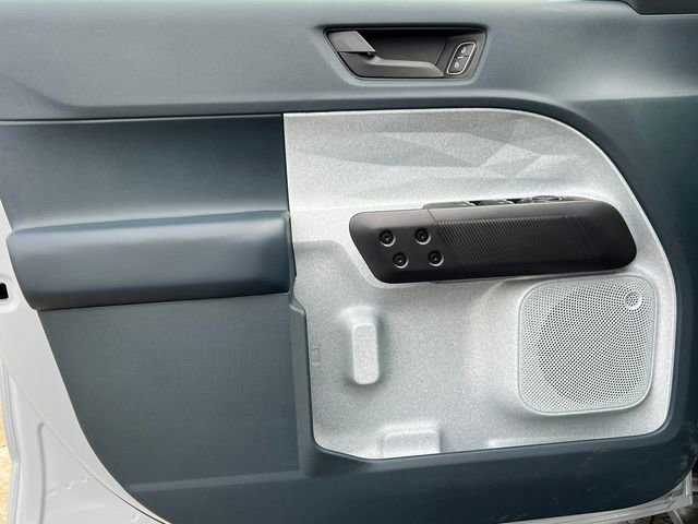 New 2025 Ford Maverick XLT w/ XLT Luxury Package image 19