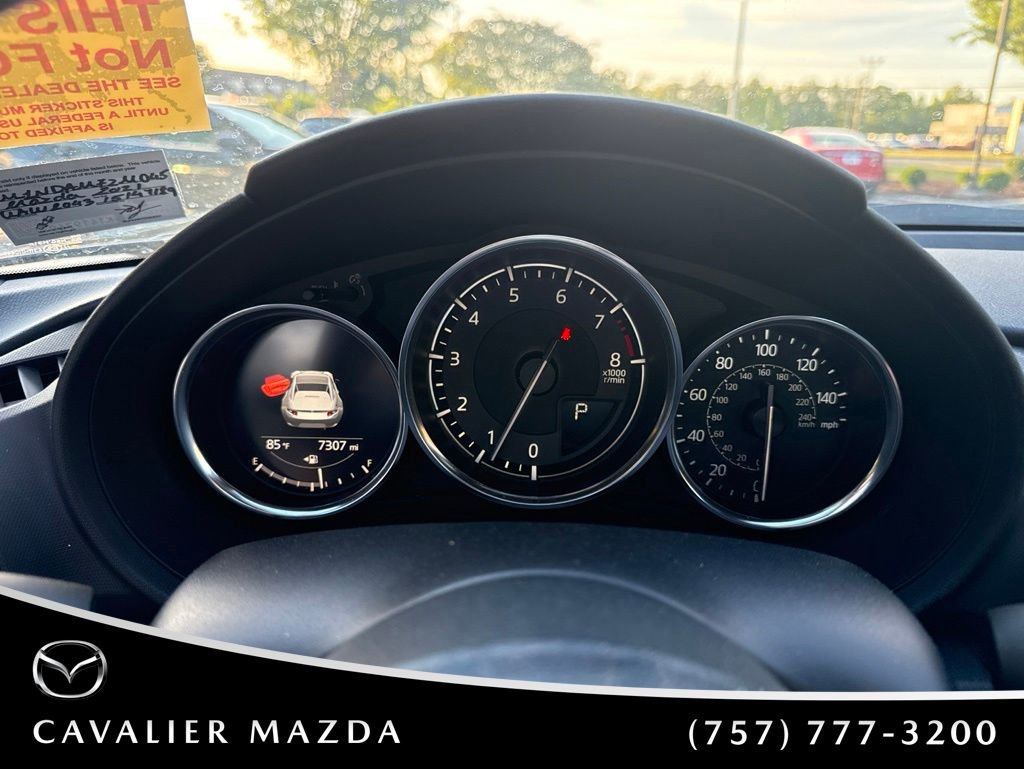 Used 2021 MAZDA MX-5 Miata RF Grand Touring RWD image 11