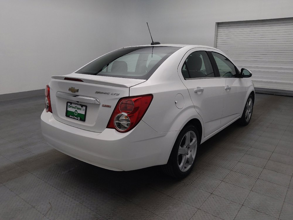 Used 2015 Chevrolet Sonic LTZ FWD image 9