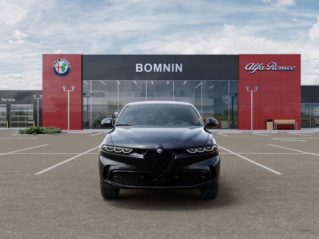 New 2025 Alfa Romeo Tonale AWD/4WD image 6