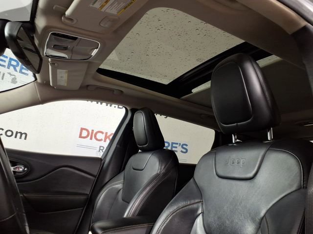 Used 2015 Jeep Cherokee Limited image 12