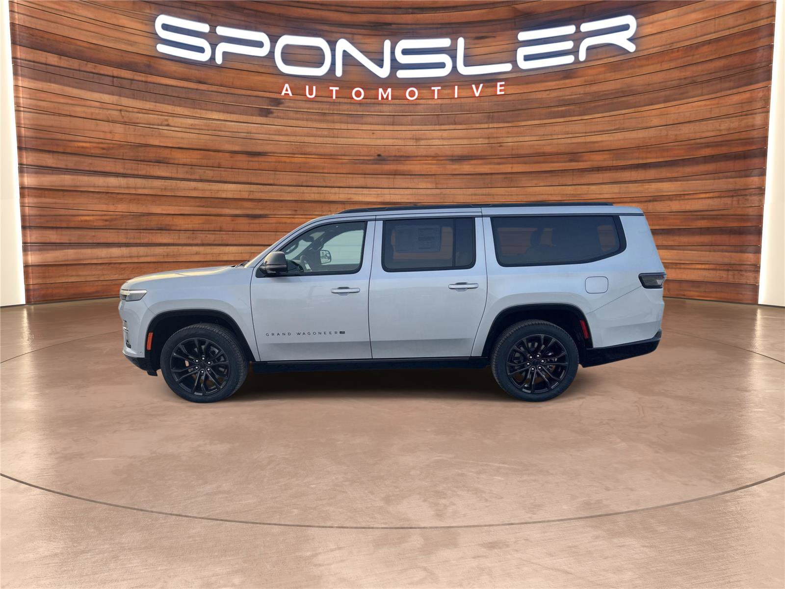 New 2026 Jeep Grand Wagoneer L Summit w/ Premium Group III image 2