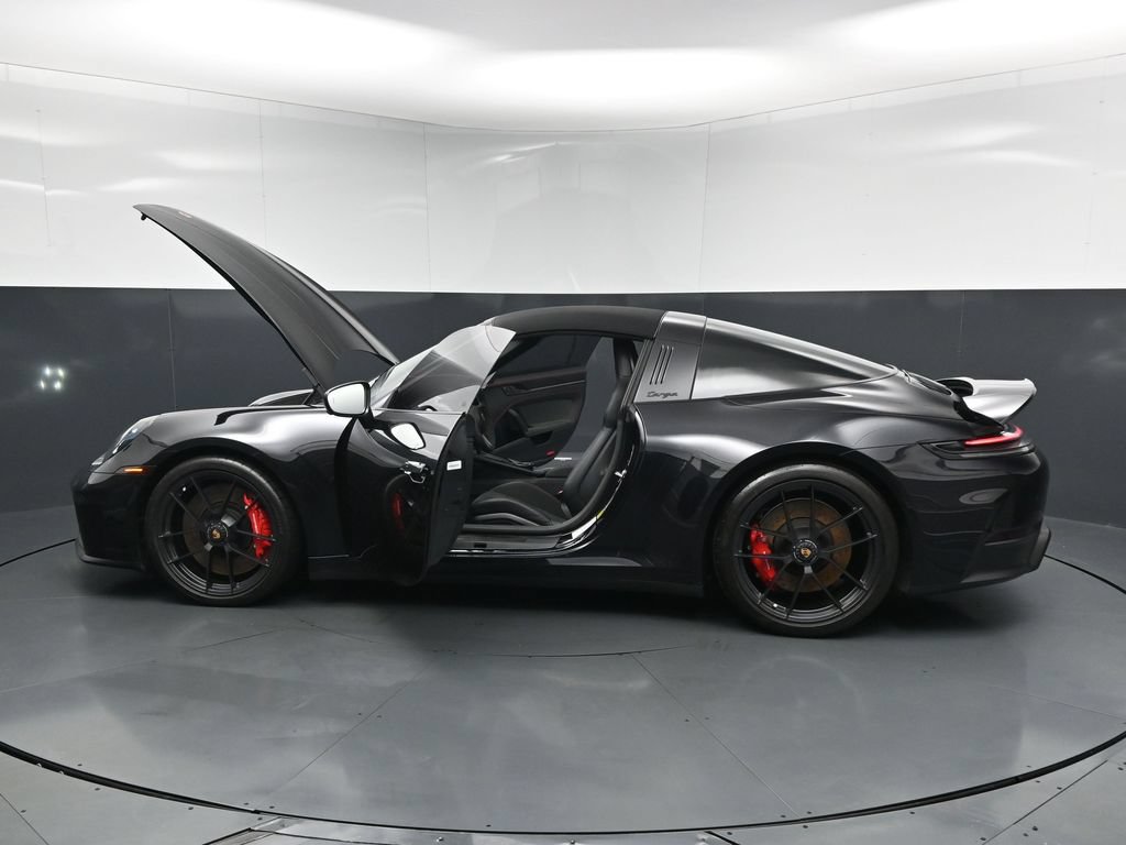 Used 2025 Porsche 911 Targa 4 GTS w/ Premium Package AWD/4WD image 30