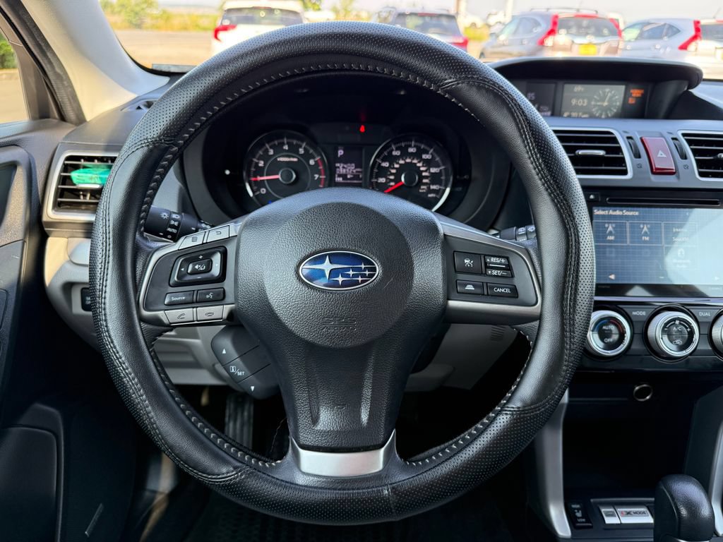 Used 2016 Subaru Forester 2.5i Touring w/ Eyesight & Navigation System AWD/4WD image 23