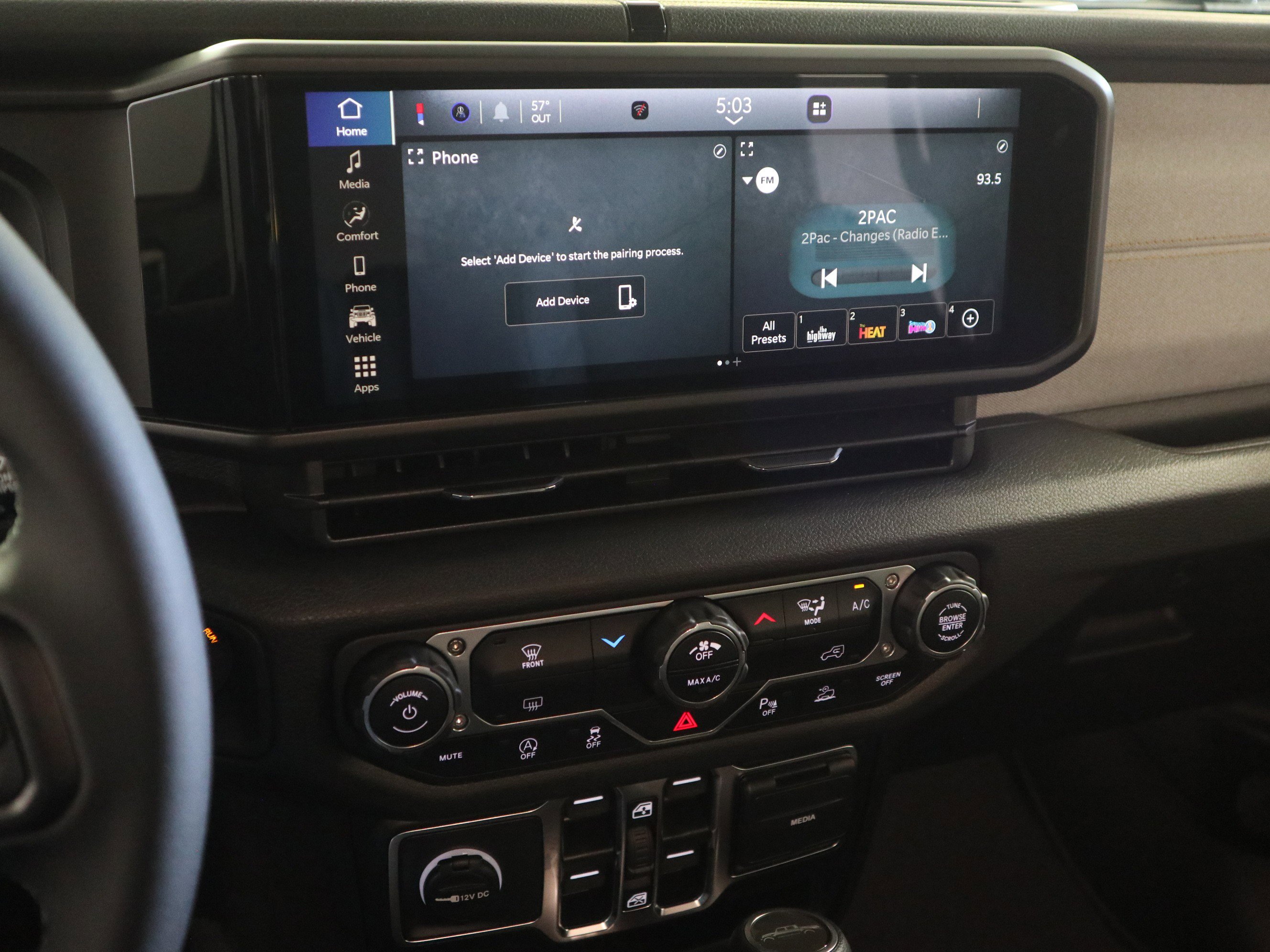 New 2026 Jeep Gladiator Sport AWD/4WD image 23