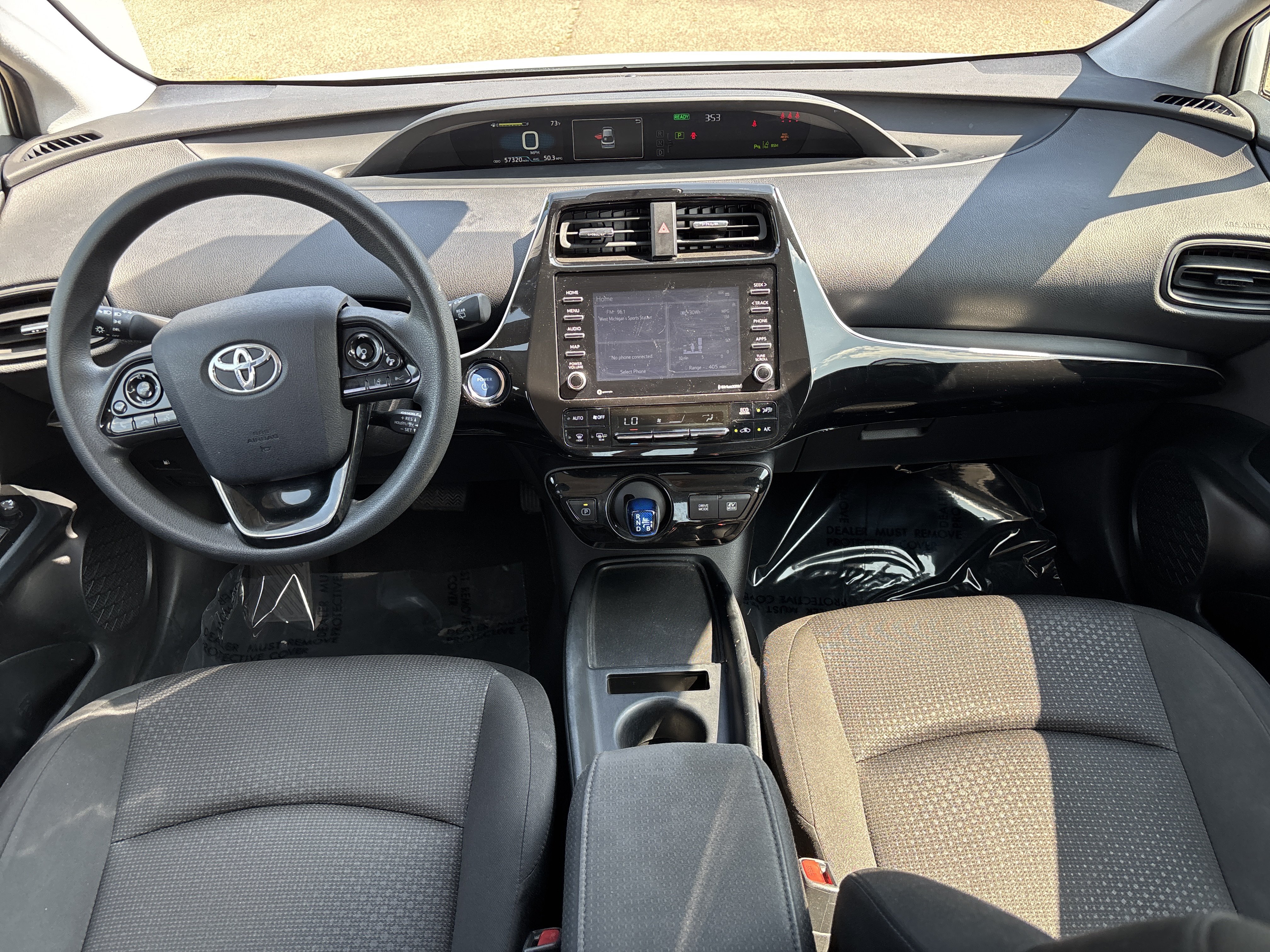 Used 2022 Toyota Prius LE FWD image 16