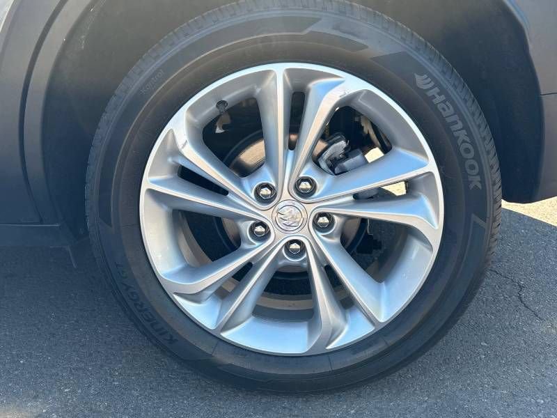Used 2022 Buick Encore GX Preferred w/ Cold Weather Comfort Package AWD/4WD image 9