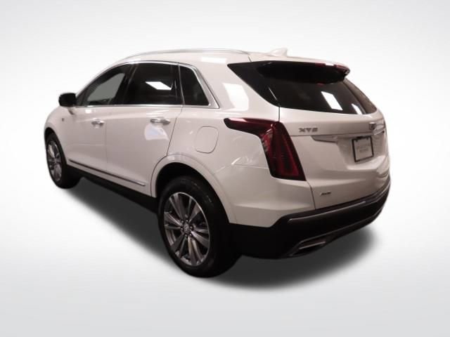 Certified 2025 Cadillac XT5 Premium Luxury image 3