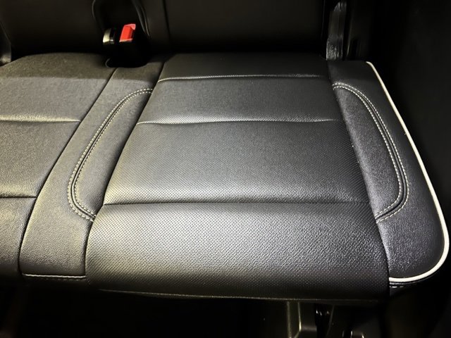 Used 2023 Chevrolet Tahoe Premier image 23