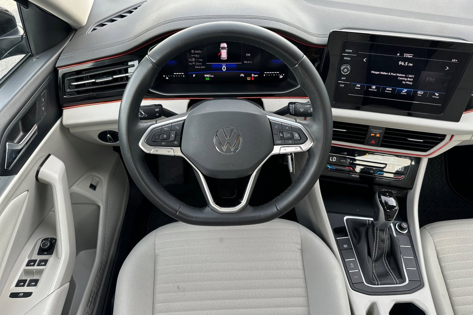 Used 2025 Volkswagen Jetta S image 18