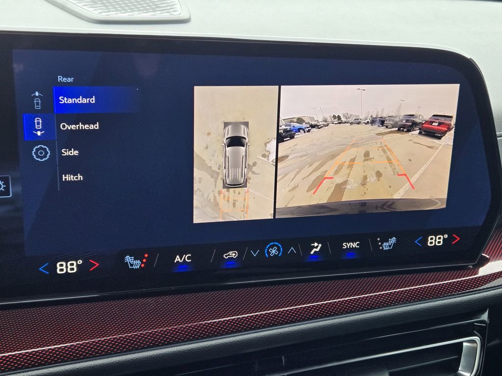 New 2026 Chevrolet Traverse Z71 w/ Enhanced Driving Package image 14