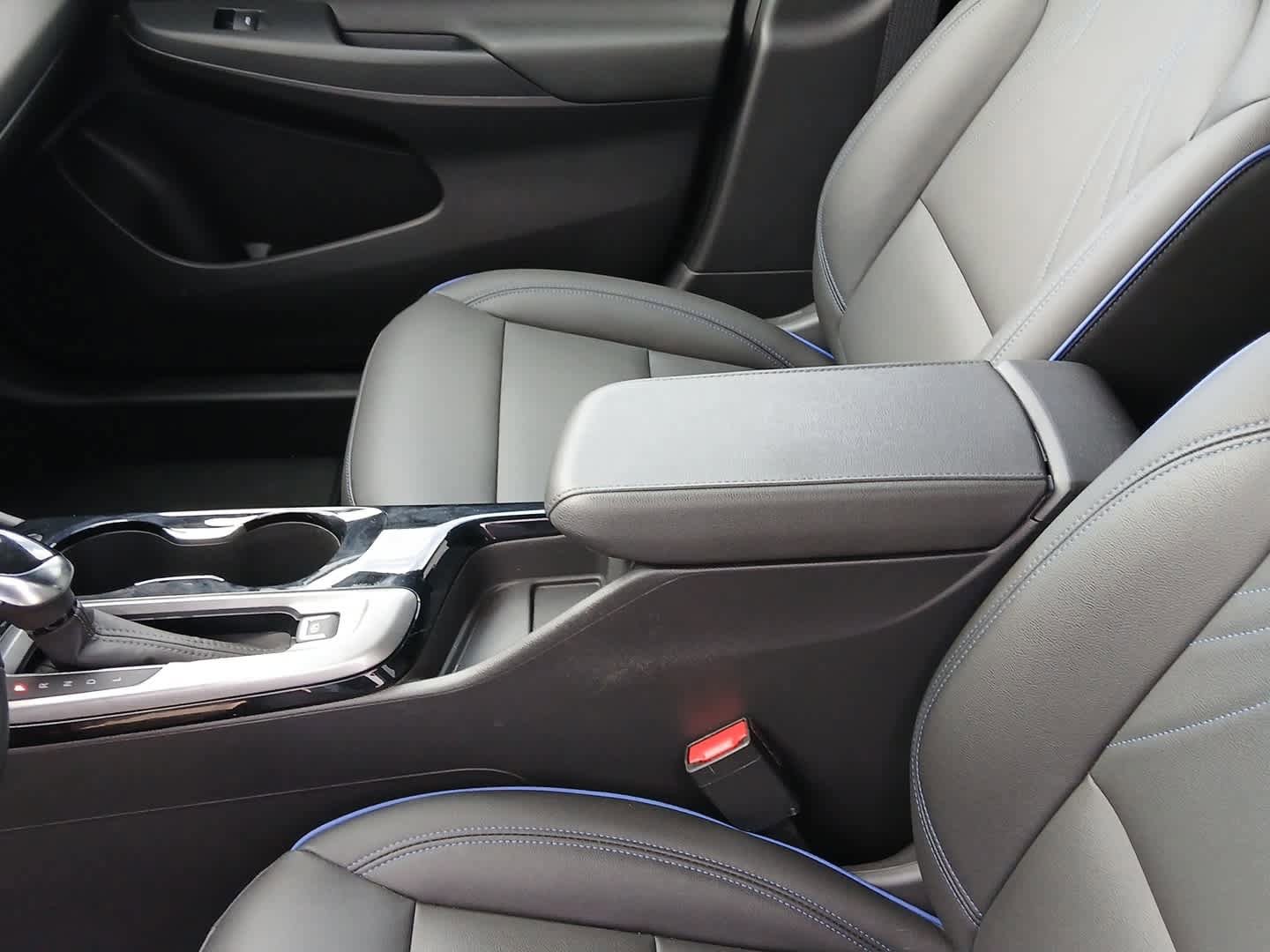 Used 2025 Buick Envista Sport Touring FWD image 20