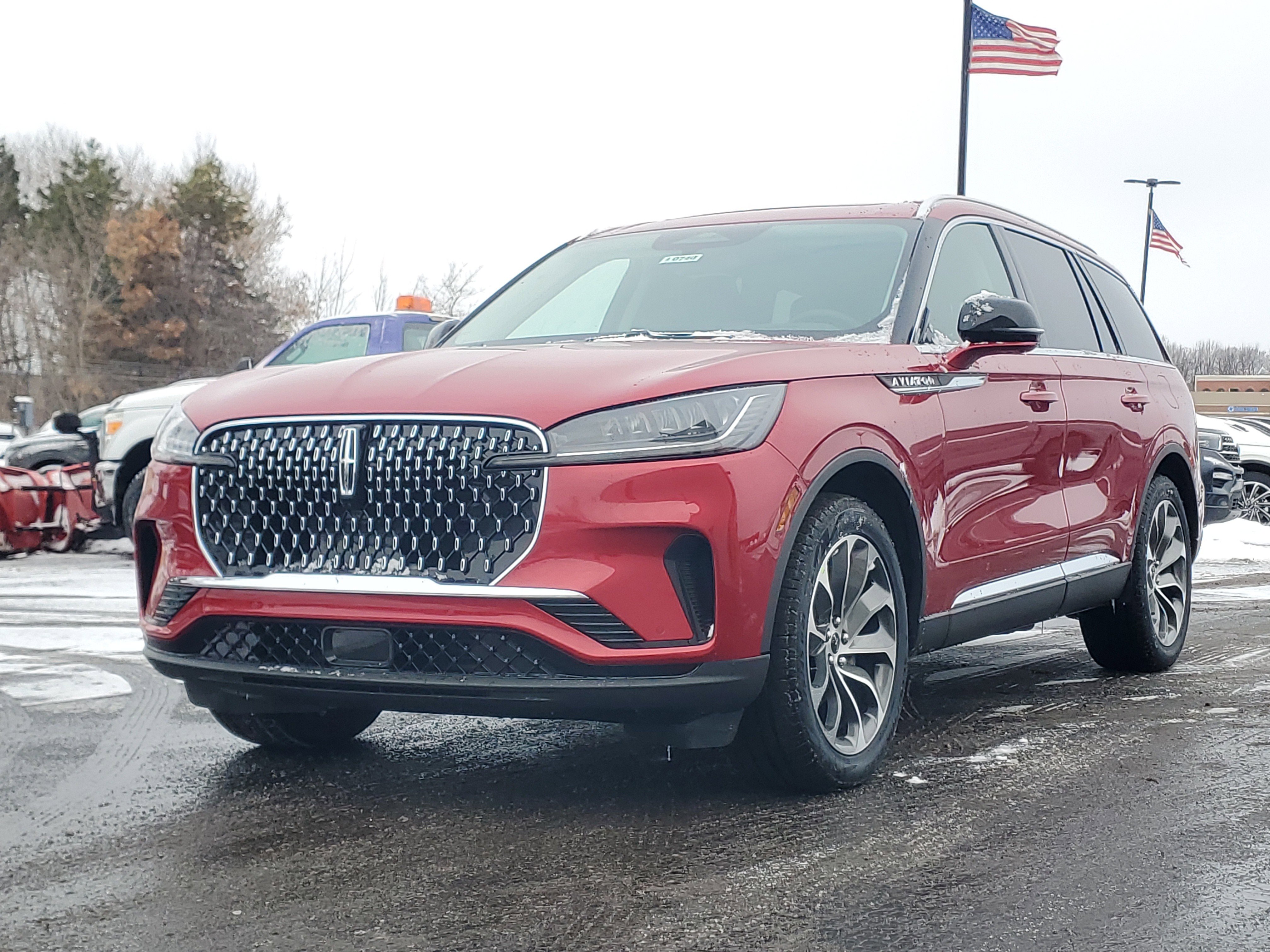 New 2026 Lincoln Aviator AWD image 2