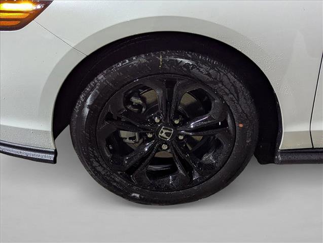 New 2025 Honda Accord SE image 9