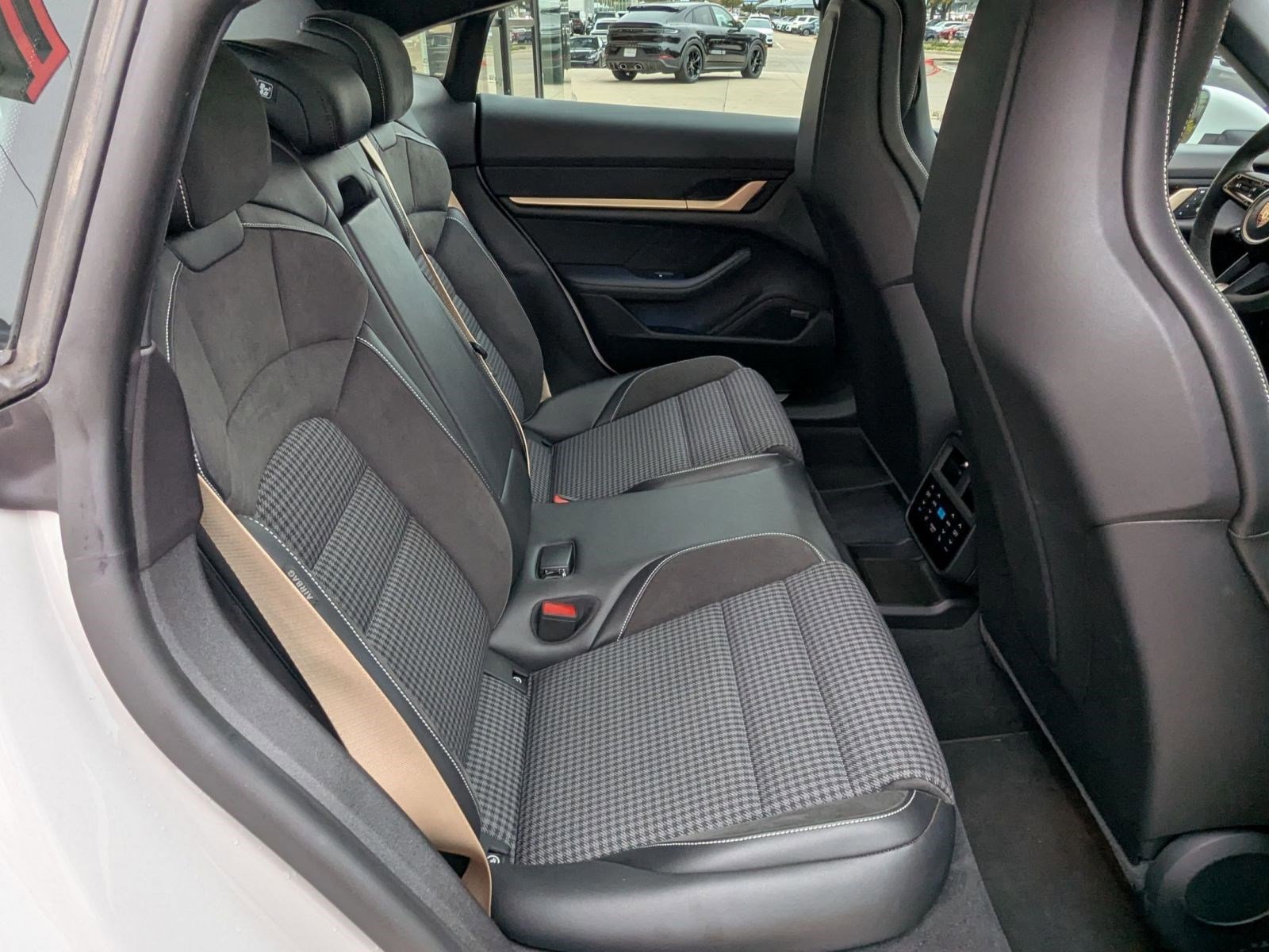 Used 2025 Porsche Taycan 4S image 22