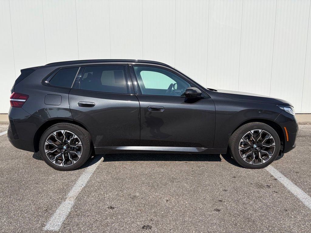 Used 2025 BMW X3 xDrive30i w/ Premium Package AWD/4WD image 9