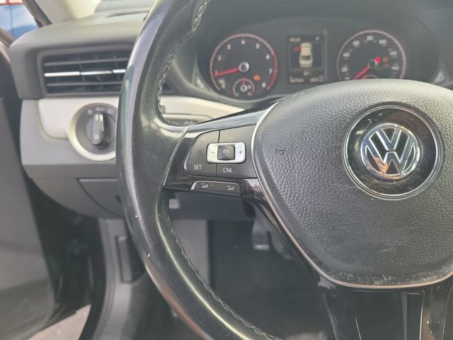 Used 2020 Volkswagen Passat 2.0T SE FWD image 26