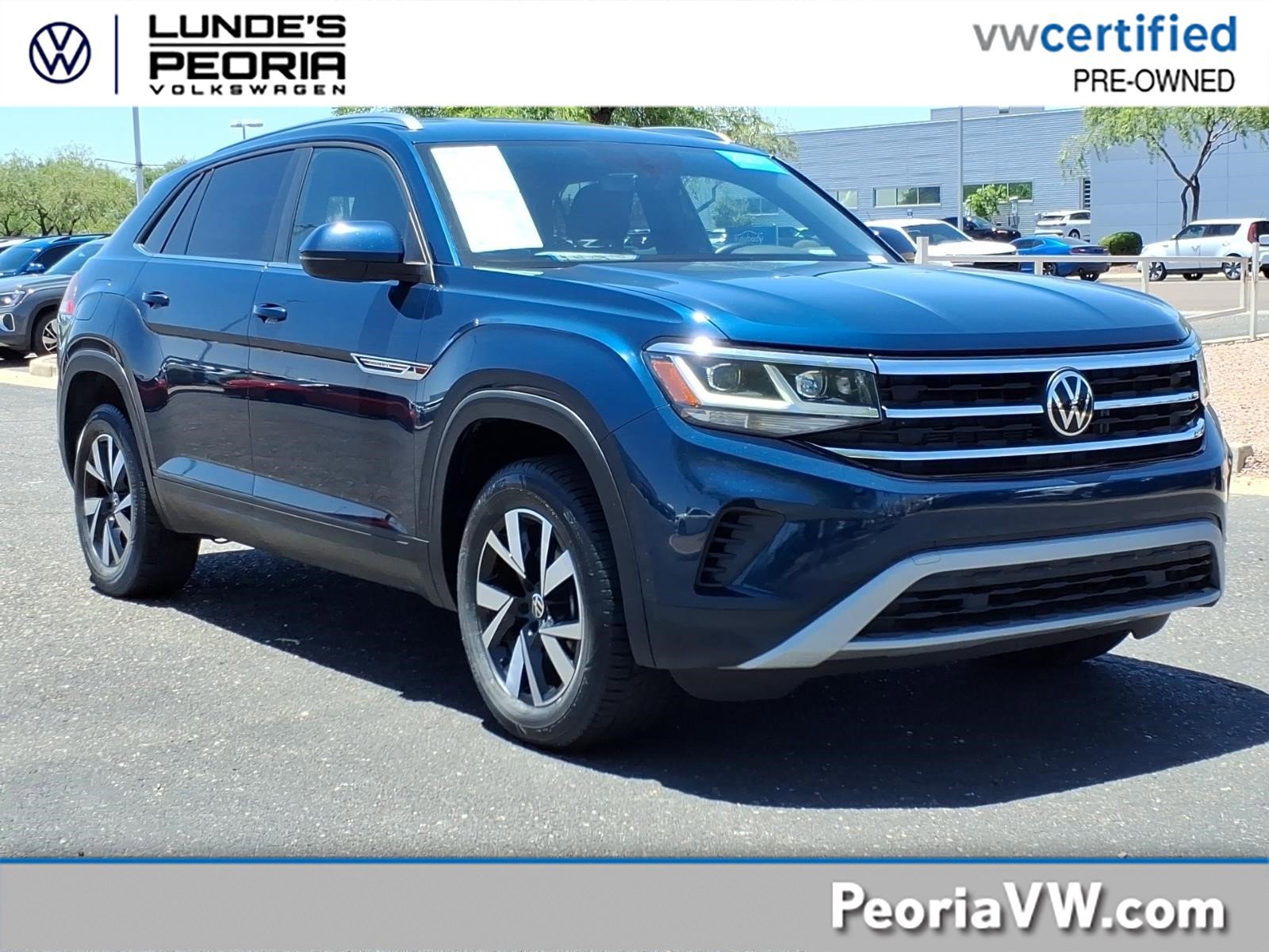 Certified 2023 Volkswagen Atlas Cross Sport SE AWD/4WD image 1