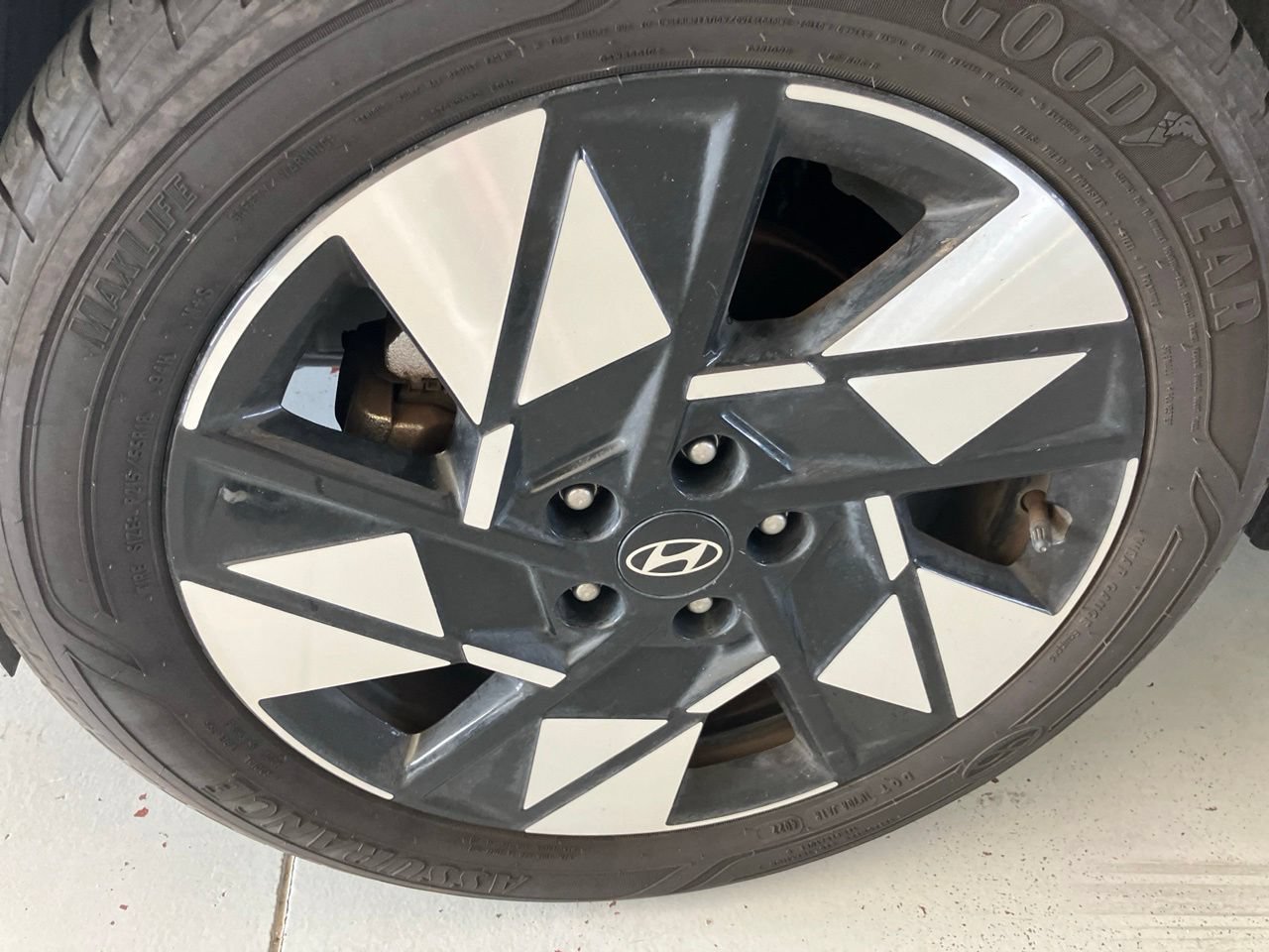 Used 2025 Hyundai Kona SEL FWD image 11