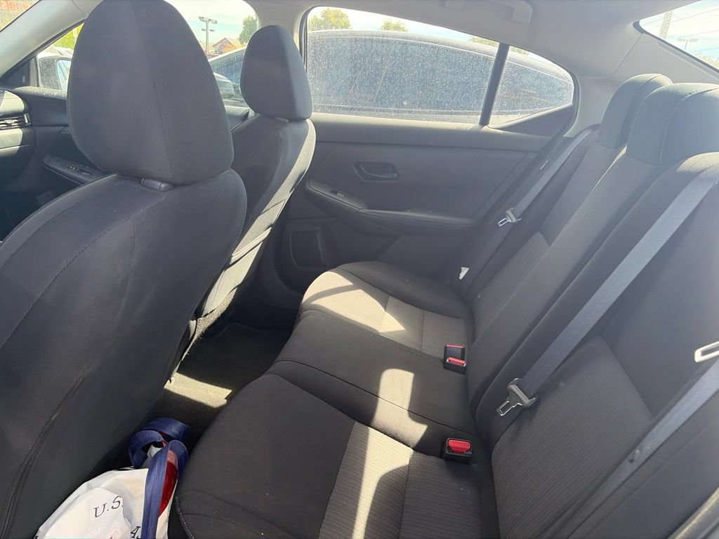 Used 2024 Nissan Sentra SV FWD image 8