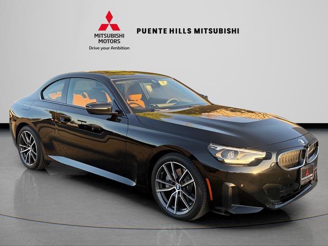 Used 2023 BMW 230i Coupe image 3