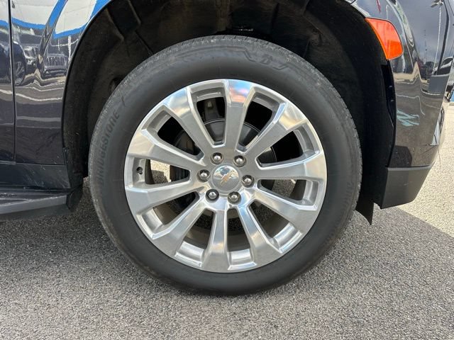 Used 2024 Chevrolet Tahoe Premier AWD/4WD image 6