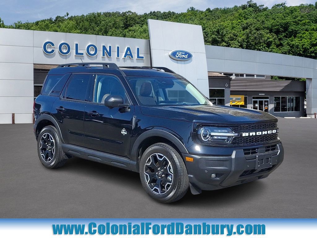 Certified 2025 Ford Bronco Sport Outer Banks w/ Outer Banks Tech Package+ AWD/4WD image 1