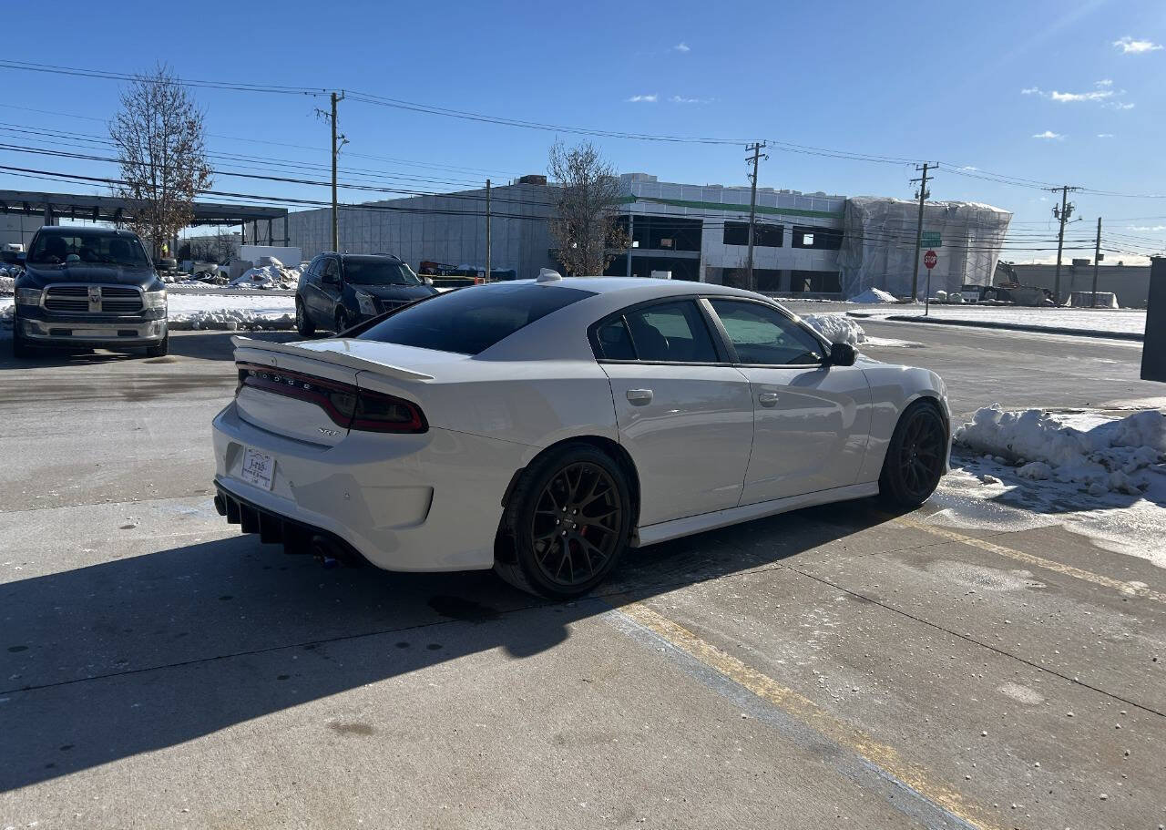 Used 2018 Dodge Charger SRT w/ Technology Group image 6