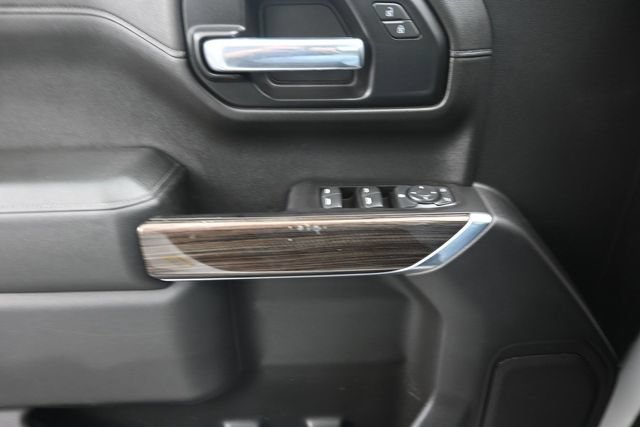 Used 2019 Chevrolet Silverado 1500 LT Trail Boss AWD/4WD image 23