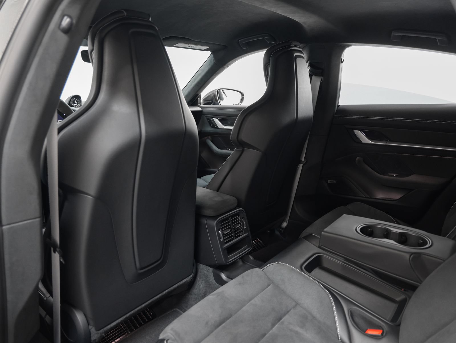 Certified 2025 Porsche Taycan Turbo GT AWD/4WD image 55