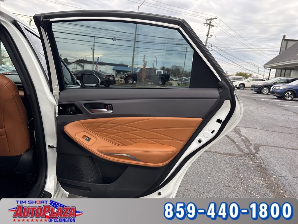 Used 2021 Toyota Avalon Limited w/ Advanced Safety Package image 57
