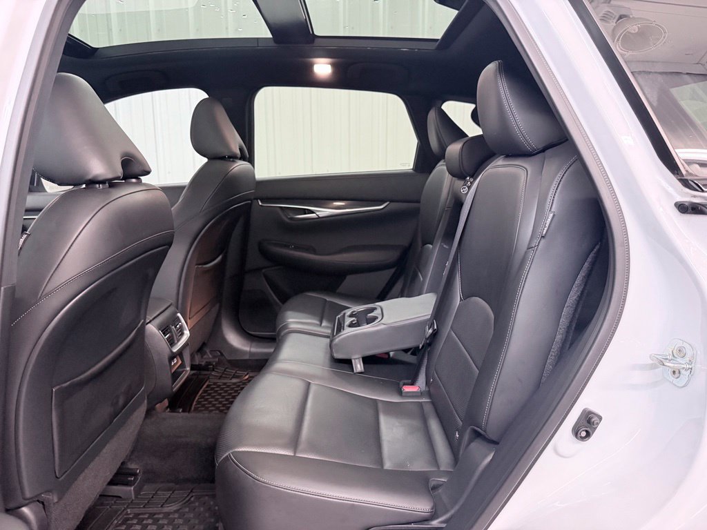 Certified 2023 INFINITI QX50 Sport FWD image 29
