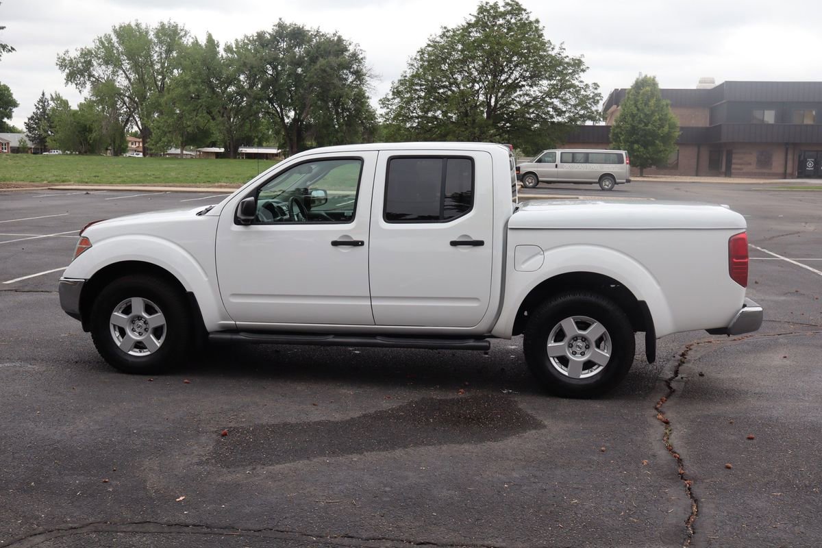 Used 2006 Nissan Frontier SE w/ (P01) Power Pkg AWD/4WD image 9