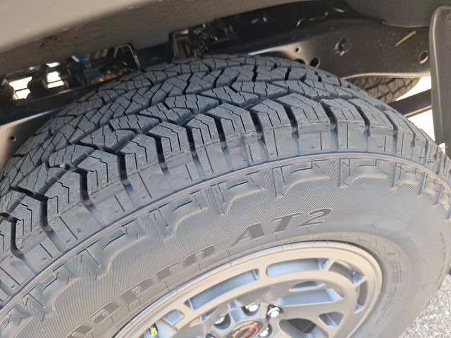 New 2026 Nissan Frontier Pro-X w/ Pro-X Convenience Package RWD image 27