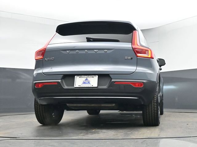 Used 2023 Volvo XC40 B5 Plus w/ Climate Package image 37