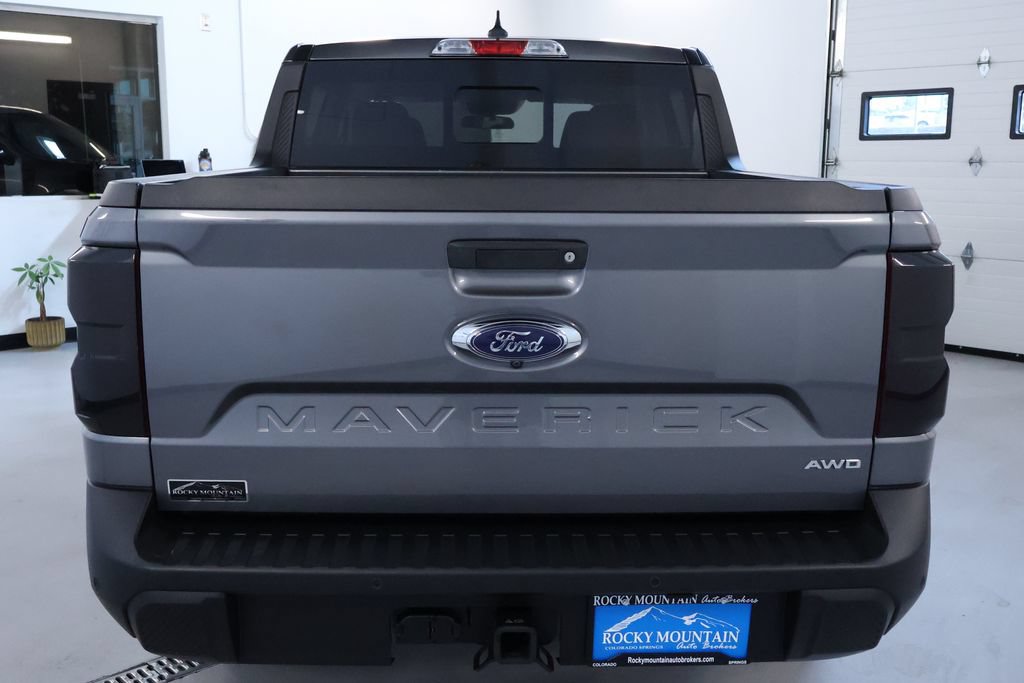 Used 2022 Ford Maverick Lariat w/ Lariat Luxury Package AWD/4WD image 6