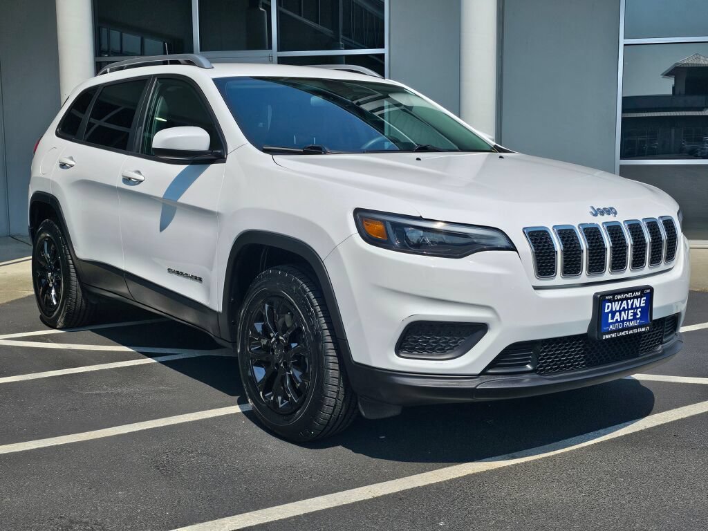 Used 2020 Jeep Cherokee Latitude AWD/4WD image 7
