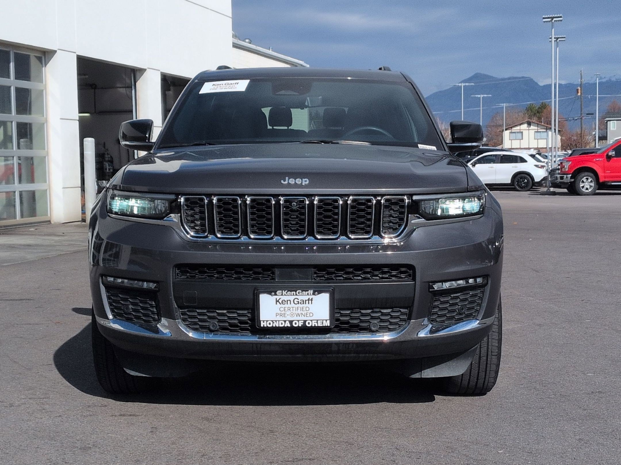 Used 2024 Jeep Grand Cherokee L Limited w/ Luxury Tech Group II image 12