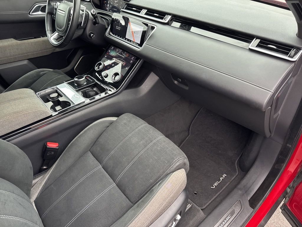 Used 2019 Land Rover Range Rover Velar R-Dynamic HSE image 30