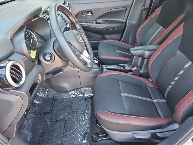 Certified 2025 Nissan Versa SR w/ Trunk Package FWD image 20